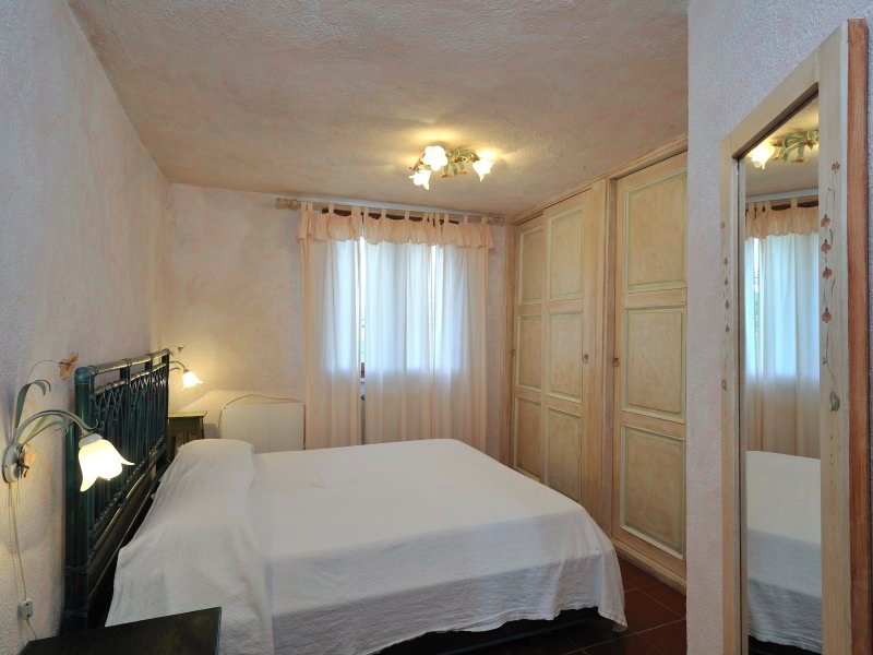 Schlafzimmer 2 mit Doppelbett Schlafzimmer 2 mit Doppelbett
