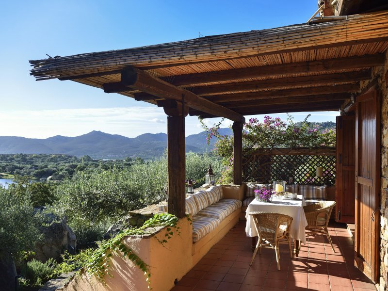 Terrasse mit weitem Ausblick in die Natur Terrasse mit weitem Ausblick in die Natur