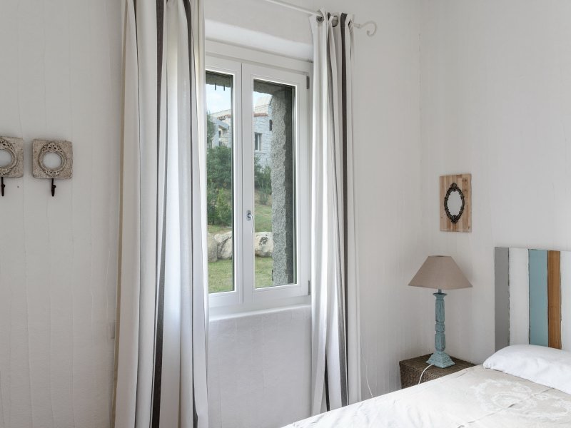 Fenster vom Schlafzimmer 2 mit 2 Einzelbetten Fenster vom Schlafzimmer 2 mit 2 Einzelbetten