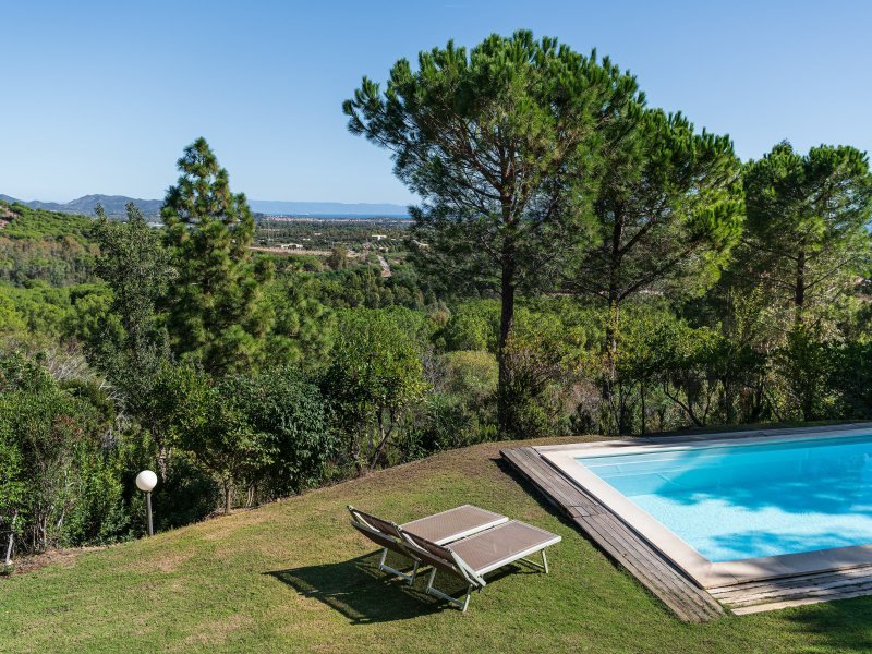 Aussenbereich: Garten, Privater Pool und Terrasse Aussenbereich: Garten, Privater Pool und Terrasse
