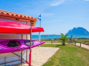 Kanuverleih am Strand von San Teodoro bei Olbia Kanuverleih am Strand von San Teodoro bei Olbia
