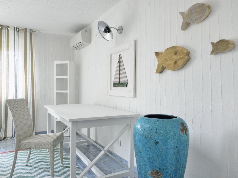 Idealer Rückzugsort im Schlafzimmer 3 mit Schreibtisch für das Home Office