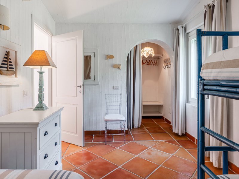 Begehbarer Schrank in Schlafzimmer 2