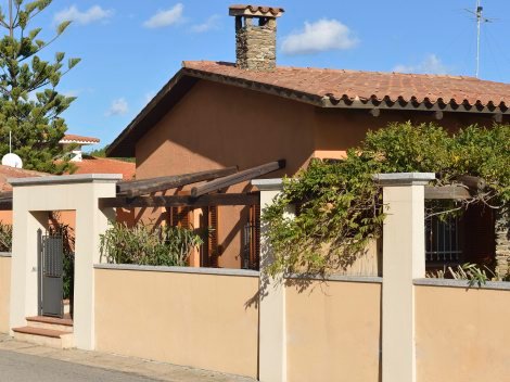 Ferienhaus Golfo Aranci, idealer Standort für unvergessliche Ausflüge und Badeurlaub vor dem Haus