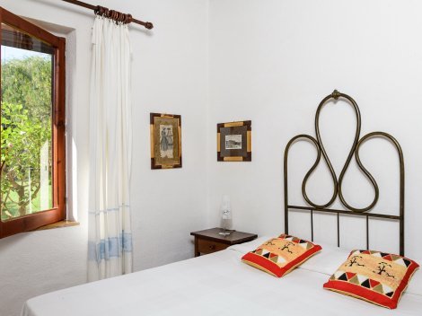 Schlafzimmer 1 mit Doppelbett