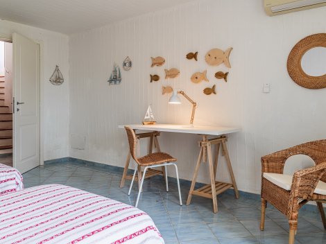 Schlafzimmer 3 mit Schreibtisch